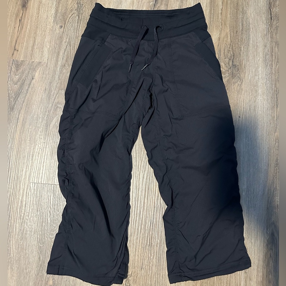Lululemon Womens Dance Studio Crop II Pants Size 2 Black Athleisure Stretch